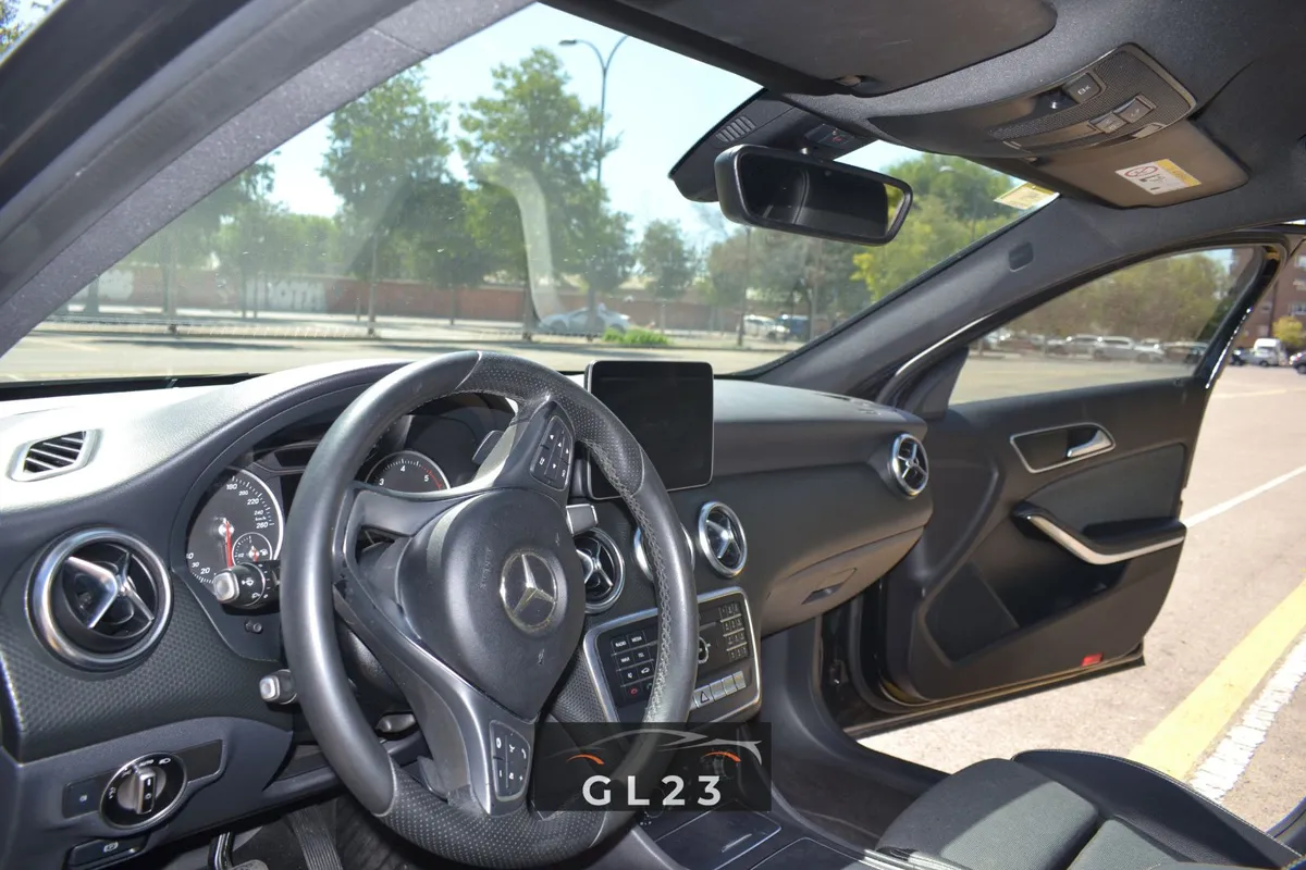 Foto 2 de Mercedes-Benz Clase A A200d