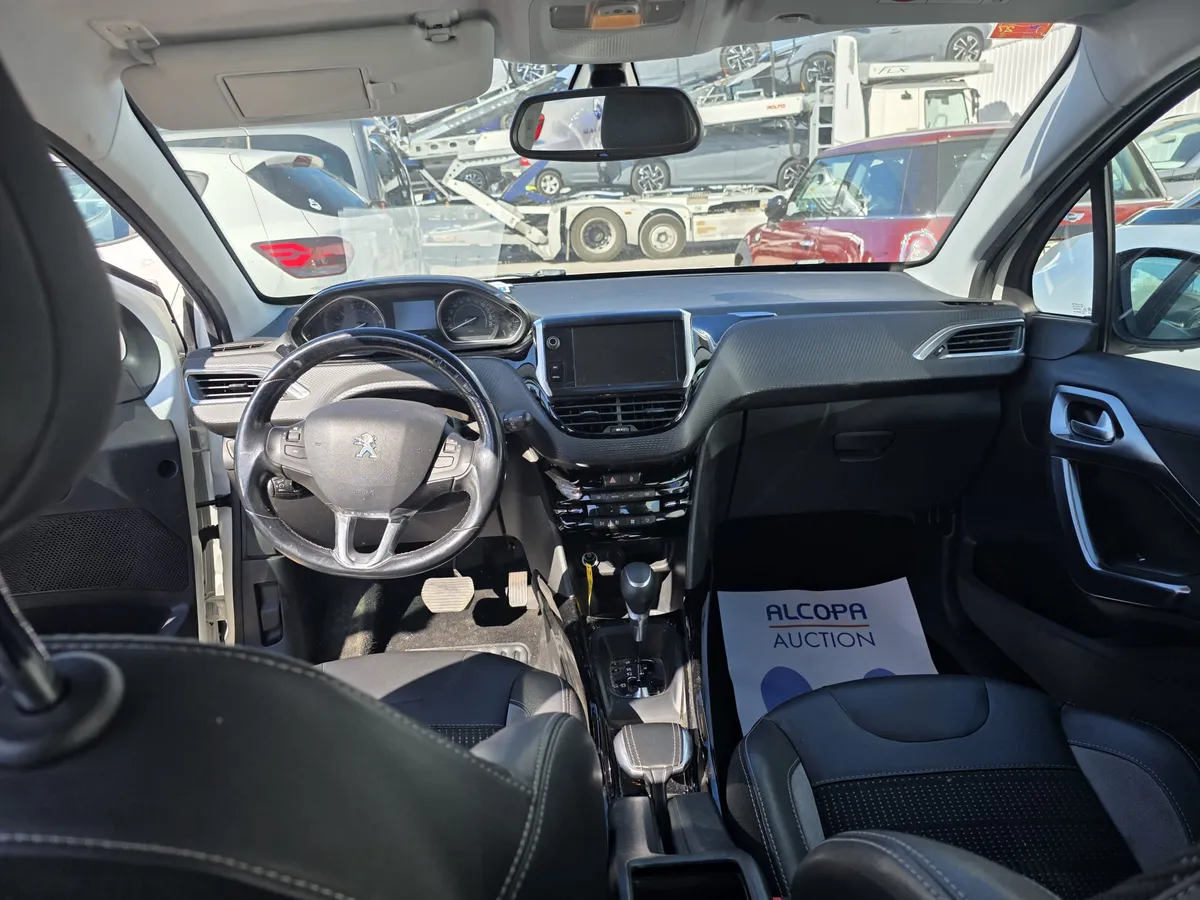 Foto 4 de Peugeot 2008 Allure