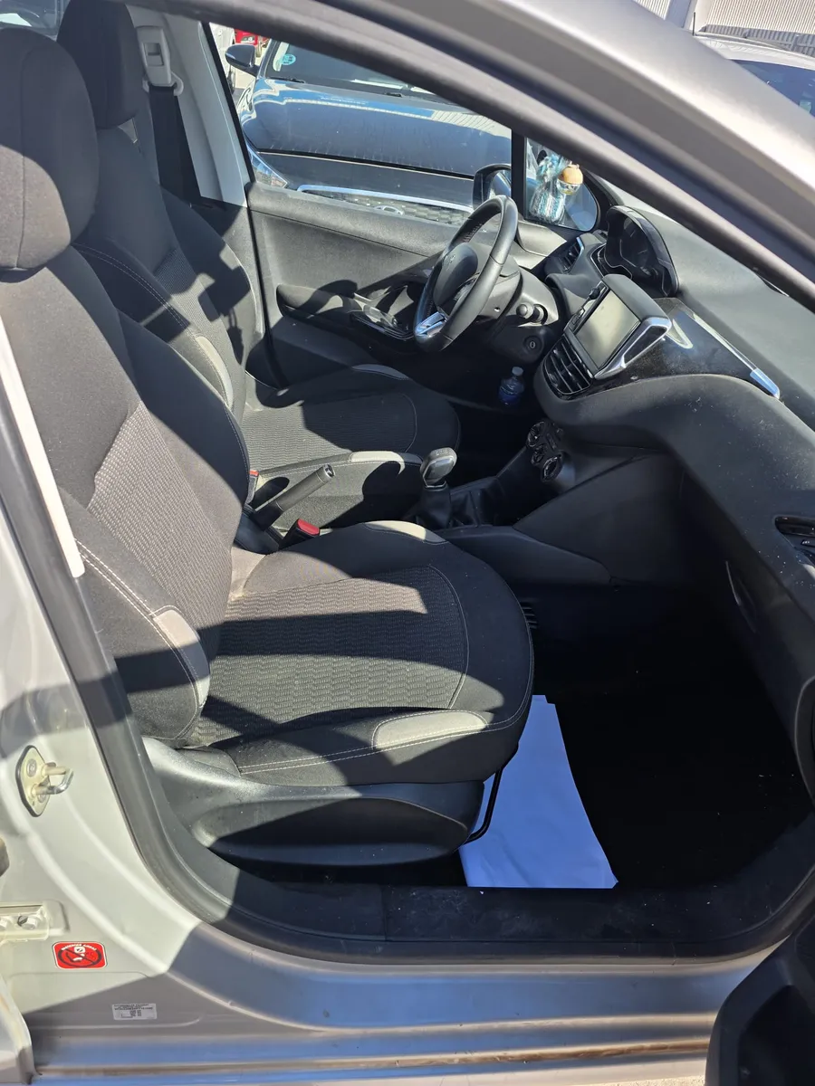 Foto 4 de Peugeot 208