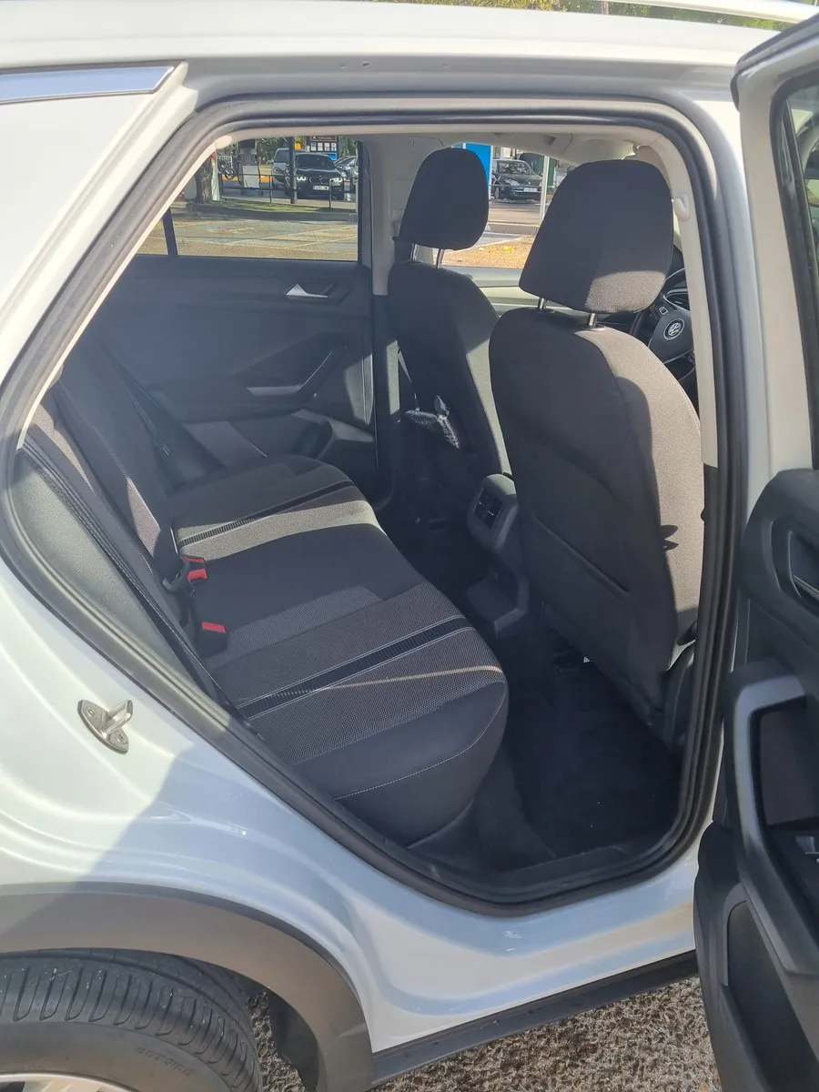 Foto 4 de Volkswagen T-Roc Advance